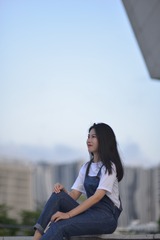 001