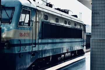 E864DD61-2BF1-43A1-84CD-26840EF2D1BC/L0/001