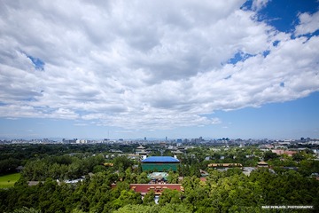 观察景色的山---景山