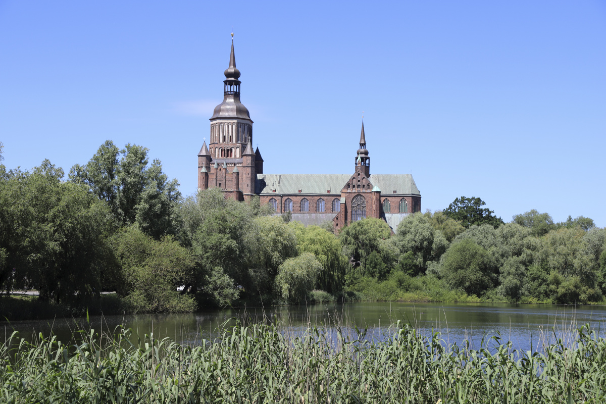 塞尔维亚当地人家 - 姚舜不二 - 图虫