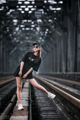 001