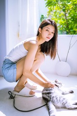 001