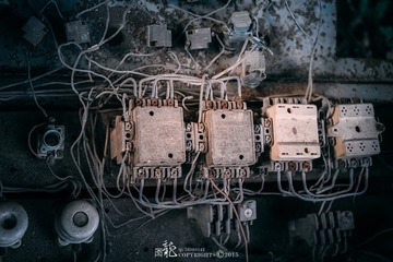 错中有序