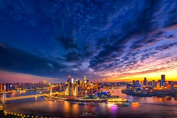 夜·山城