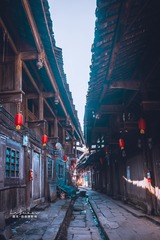 不知走过多少故事