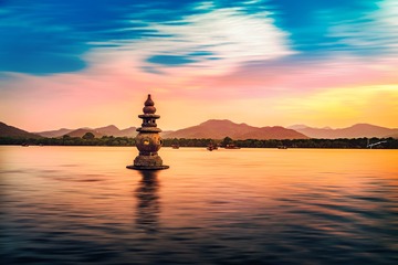梦在西湖
