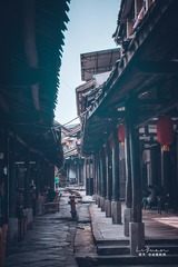 百年沧桑