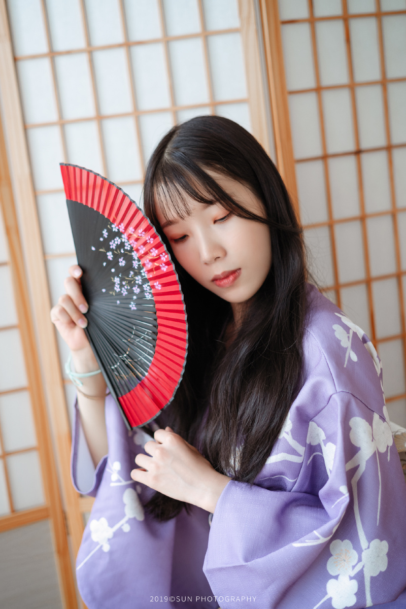 室内和服性感人像少女写真