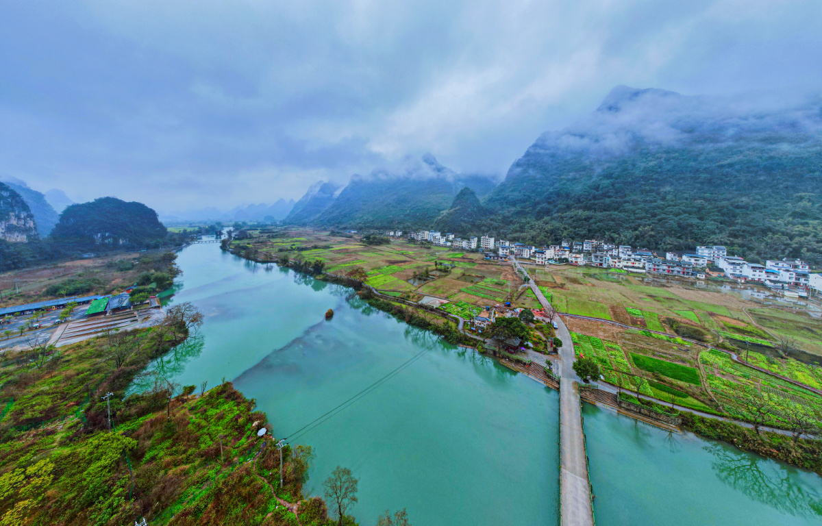 桂林阳朔高田镇外婆家,抬头就是如意峰景区… - 摄景彡 - 图虫