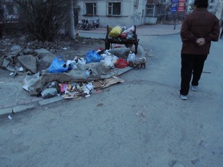 被困住的大妈-7