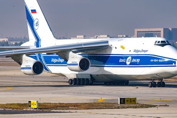 643611