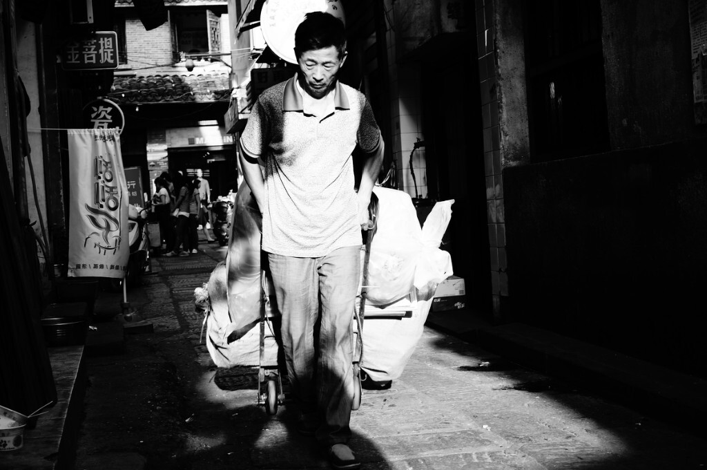 2015年5月,长沙<br />
出卖体力的人