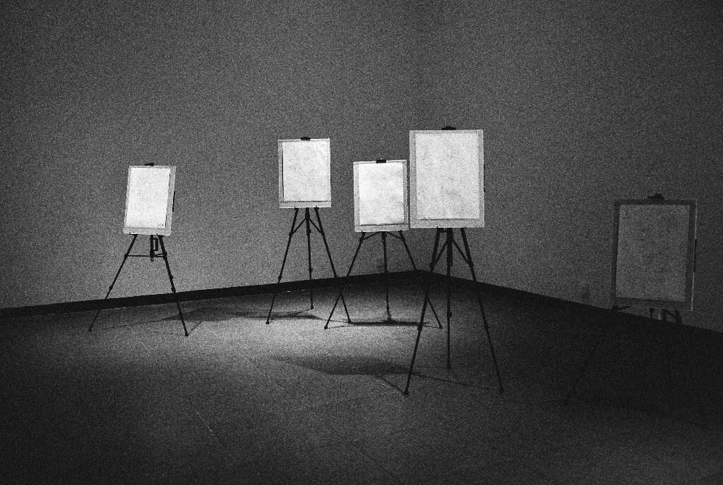 Hexar AF <br />
Ilford HP5+ @3200