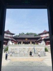 001