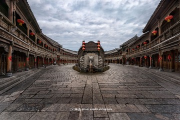 大河行舟