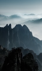 山峦重叠
