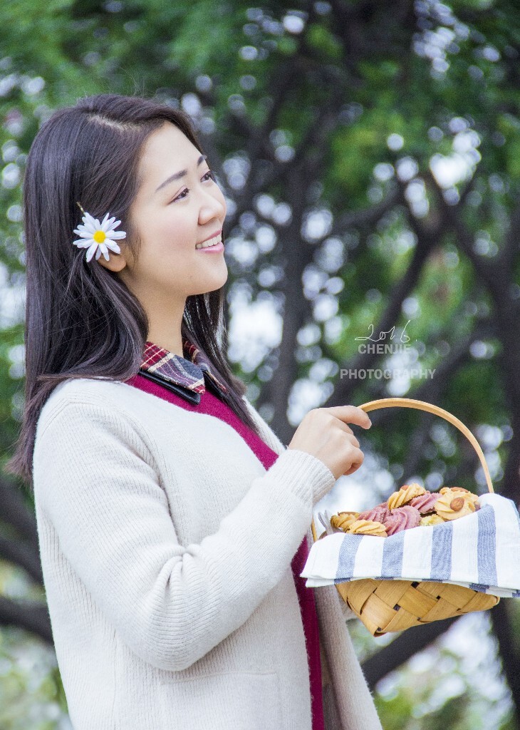 出镜：Vicky琪琪<br />
拍摄：陈桔仔