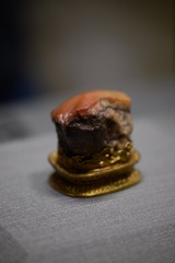 001