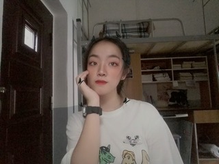 1640563