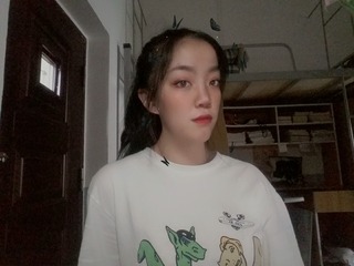 1640559