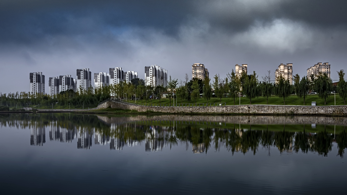 青岛墨水河之秋晨