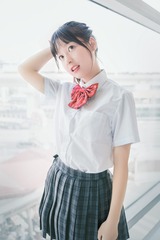 1505673