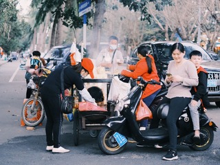 5810FBEF-BAA5-476A-818A-E2F8132A5B75/L0/001