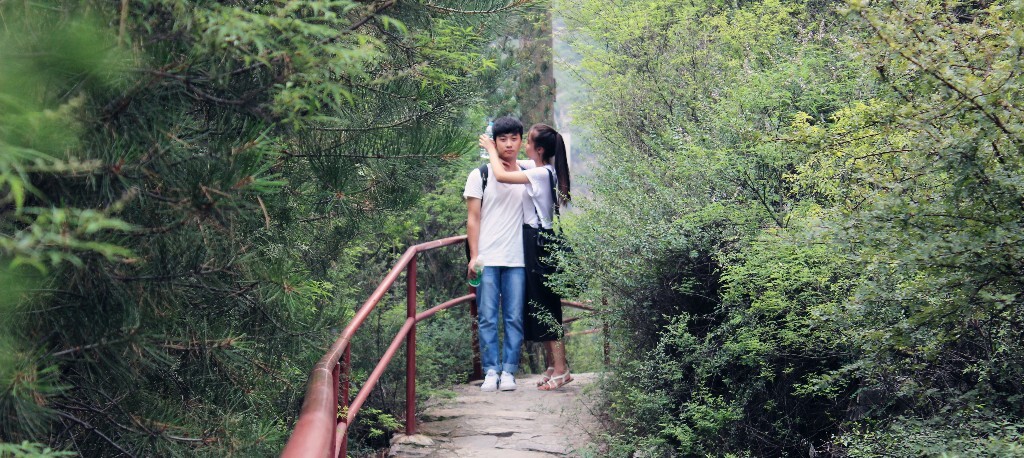 偷拍朋友