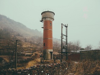 586854