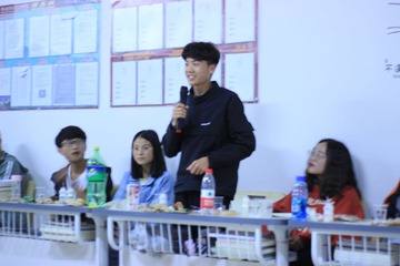 187027