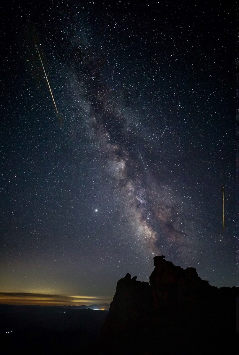 英仙座流星雨第一次守望夜空看一颗颗流星从眼前划过震撼