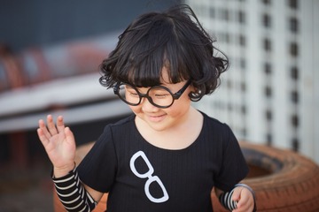001