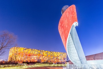 冲上云霄