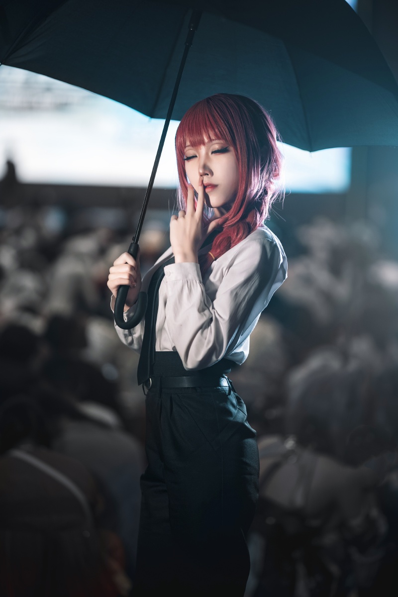 电锯人 玛奇玛cos 出镜:百奇安阳cl漫展场照 - 尽其声 - 图虫