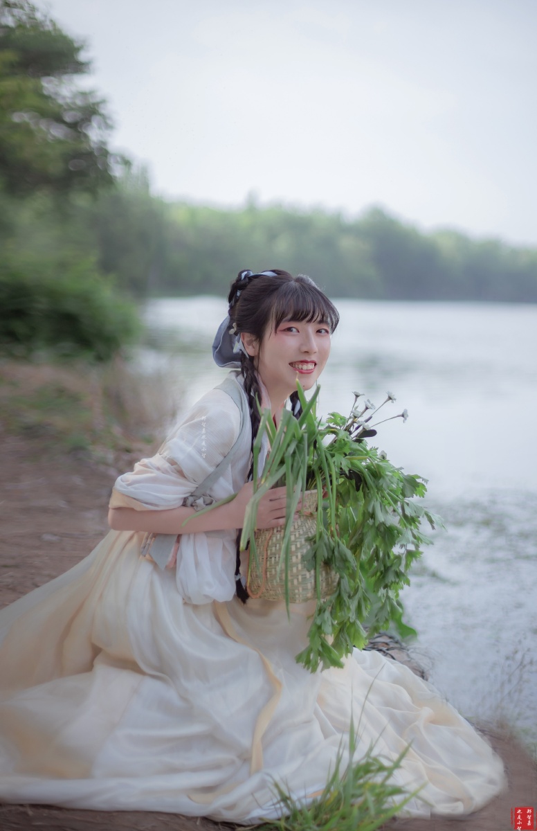 汉服写真农家女出镜