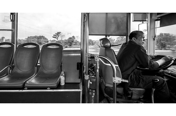 BUS1