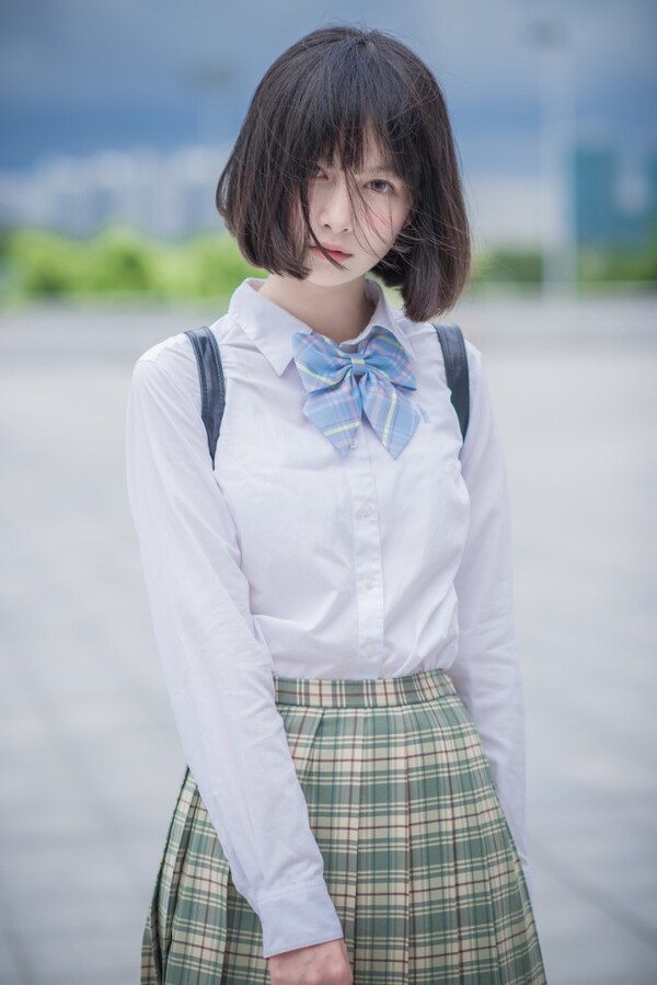 池田七帆无死角美女 歌罢