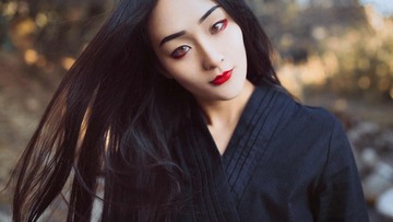 001