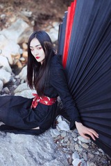 001