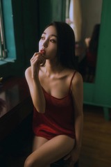 001