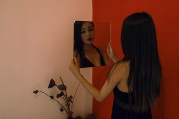 001