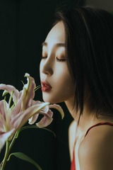 001