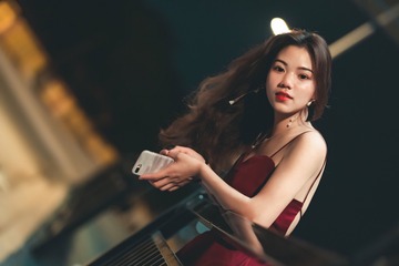 001