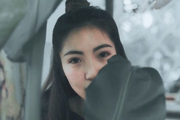 001